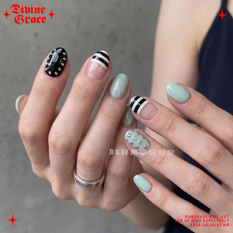 【Simple Manicure】Mint Plaid Black and White Short Summer New Style Manicure/High-End Handmade Wearable Nails 【Simple Manicure】Mint Plaid Black and White Short Summer New Style Manicure/High-End Handmade Wearable Nails
