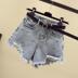 Gửi đai lỗ vỡ denim quần short nữ cao xia eo Hàn Quốc phiên bản lỏng mỏng bất thường lớn mã rộng chân 2019 mới 