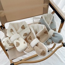 Baby cute bear warm scarf Korean style wrinkled cotton plush stitching cross childrens scarf for boys and girls in autumn and winter new