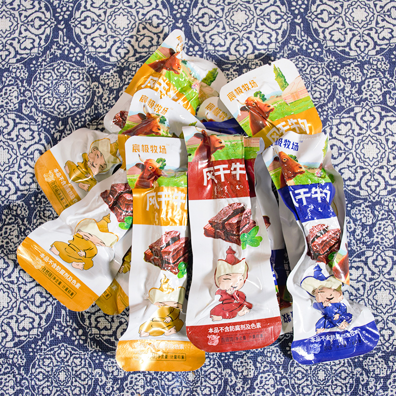 Preservative-free roasted beef jerky bulk roasted Chenji Ranch hand-torn air-dried beef 500g 80% dried beef large slices