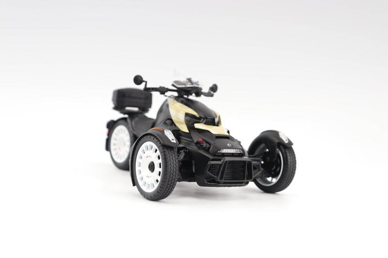 Original Bombardier 1/12 Scale Inverted Tricycle Motorcycle Can-Am Ryker Scorpion Alloy Model Original Bombardier 1/12 Scale Inverted Tricycle Motorcycle Can-Am Ryker Scorpion Alloy Model