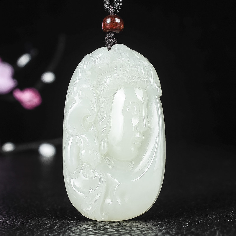 Natural Xinjiang and Tian Yuanyin pendant men's jade pendant Guanyin head necklace Yupei transfer