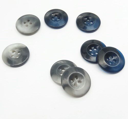 Upscale grey hide cyan resin four-eye button with flower pattern button Sheep Suede Big Coat Windcoat Fur Coat Round