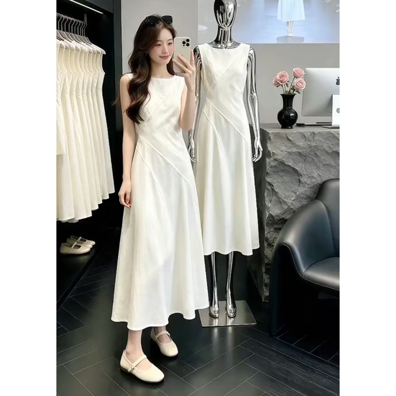French-Style White Vest Dress for Women, Summer 2026 New Model, Seaside Vacation, High-End Waist-Cinching Long Dress