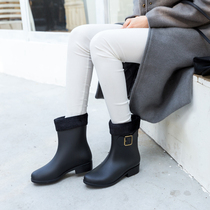 Rain Shoes Lady Anti Slip Martin Rain Boots Mid short cylinder Fashion style outwear plus suede Korean version rubber shoes Shoes Waterproof Shoes Women