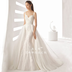 Customized European Castle Wedding Dress Deep V lace band Slim Fish Tail Princess Fantasy Dream Dragon Tail Hyun