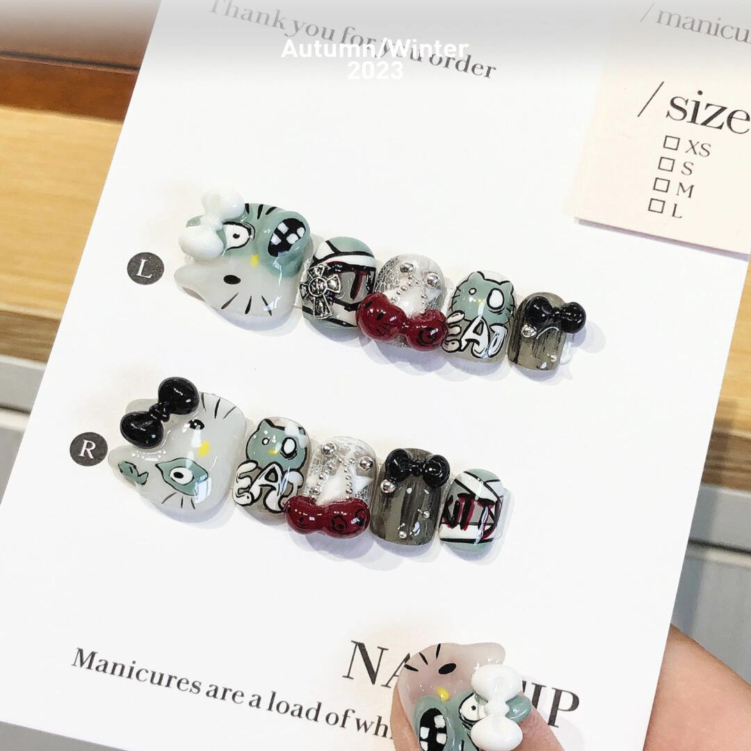 反差感万圣节僵尸Hello Kitty奶凶辣妹立体手绘手工穿戴甲显白新款:解析一款万圣节妆容的“隐形主角”_穿戴甲_淘宝美妆网