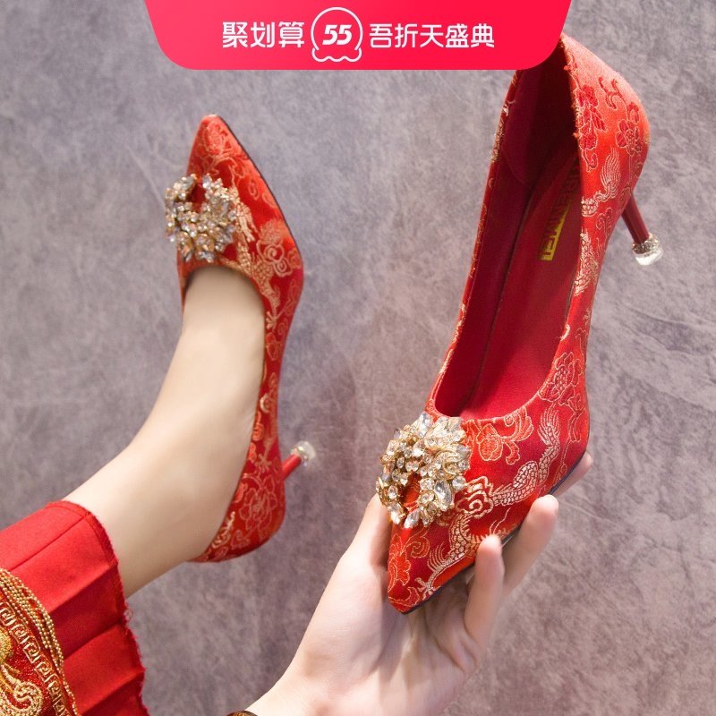 Red wedding shoes women thin heel high heels show Wo new bridesmaid shoes square buckle wedding shoes bride heel pregnant women shoes