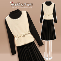 Gold velvet dress fat sister large size womens autumn 2021 new foreign-style vest shows thin Hepburn wind two-piece set