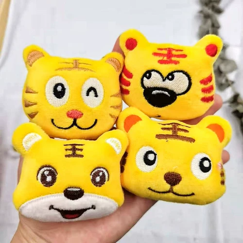 Плюшевая кукла, брошь, мультяшная булавка, сумка, шарф, декоративный аксессуар, новая коллекция, тигр