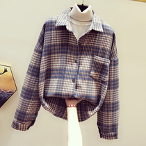 Scrusted plaid shirt Womens 2021 spring and autumn Korean version of loose retro Hong Kong flavor coat design feel plush shirt shirt