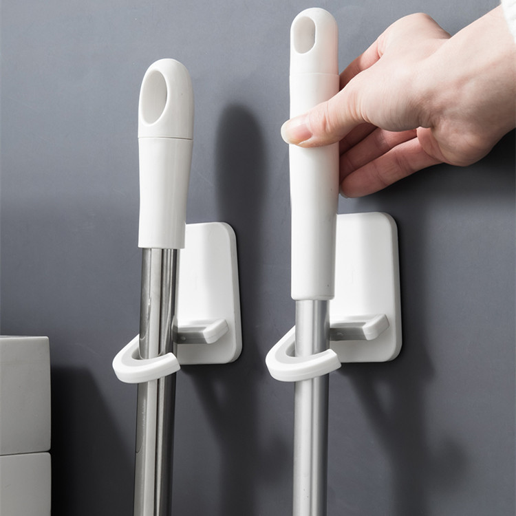 Japanese mop hook free punching bathroom wall hanging mop clip hanging broom fixed buckle artifact broom clip