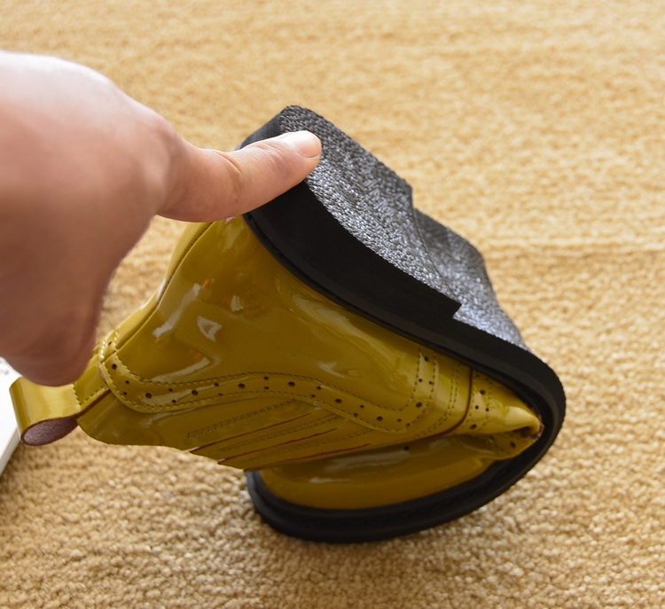 2019 mới mùa xuân và mùa thu phẳng với giày Martin ủng phẳng đơn boot ngắn ống lỗ đinh tán giày cao đến mắt cá chân phụ nữ khởi động thủy triều - Giày ống giày nữ cổ cao