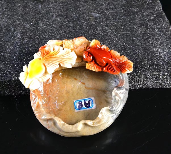 Shoushan stone hibiscus stone goldfish full hall ashtray decoration desk room decoration hand-carved crafts gift