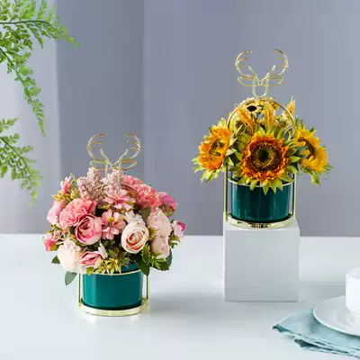 Creative modern simple home living room New year decorations wedding housewarming room layout simulation fake floral ornaments