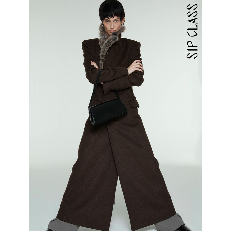 Sip Class Designer Brand Burgundy Fur Collar Woolen Coat for Women Winter Long Stand Collar Woolen Jacket