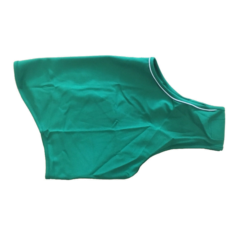 Темно-зеленый