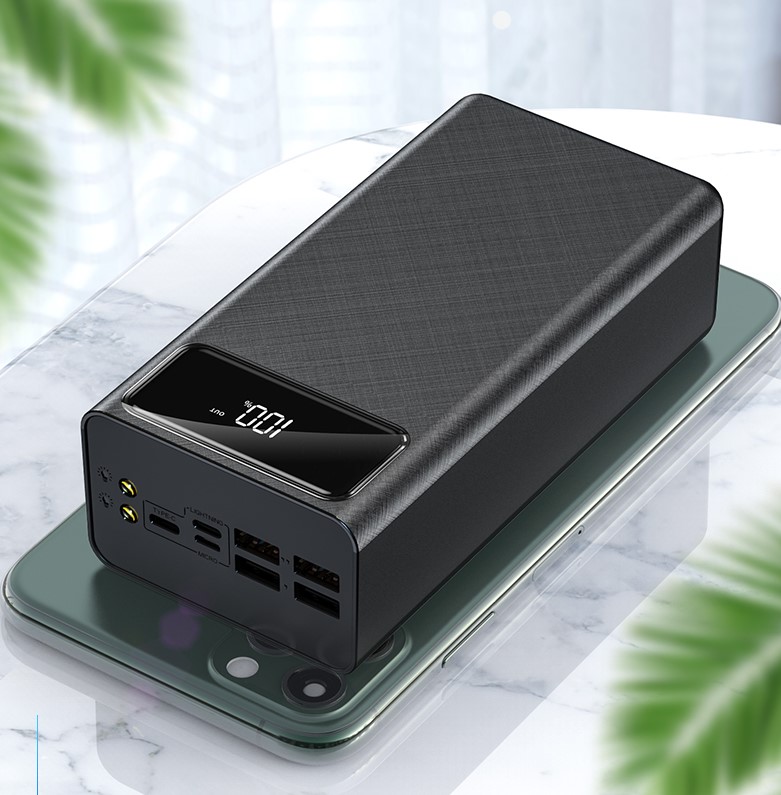 2021 new product 5W welding mobile power supply DIY kit set 18650 battery box 16 mobile charging shell