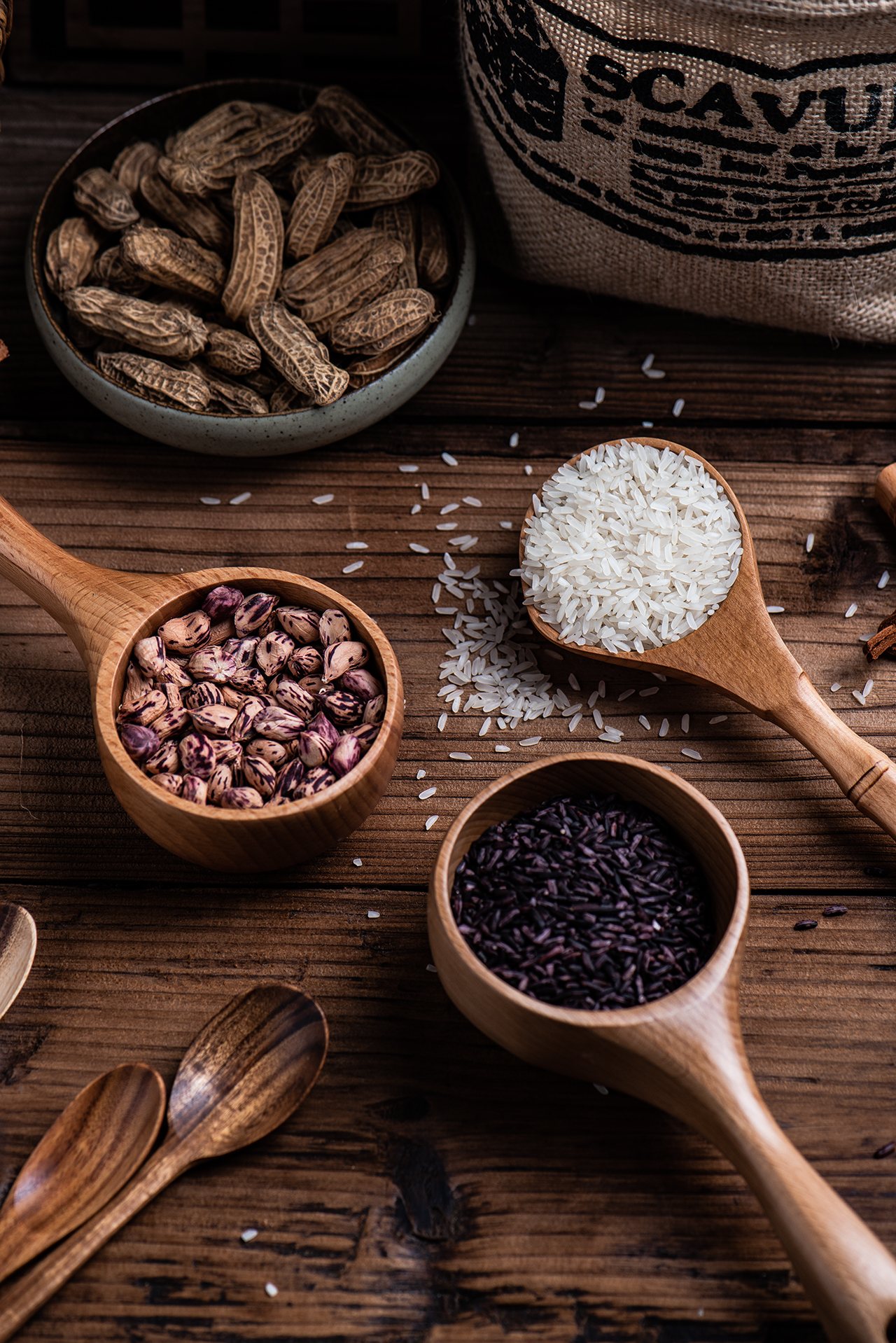 Japanese-style beech bamboo section solid wood water scoop rice scoop wooden spoon spoon creative wooden kitchen tools food photography props