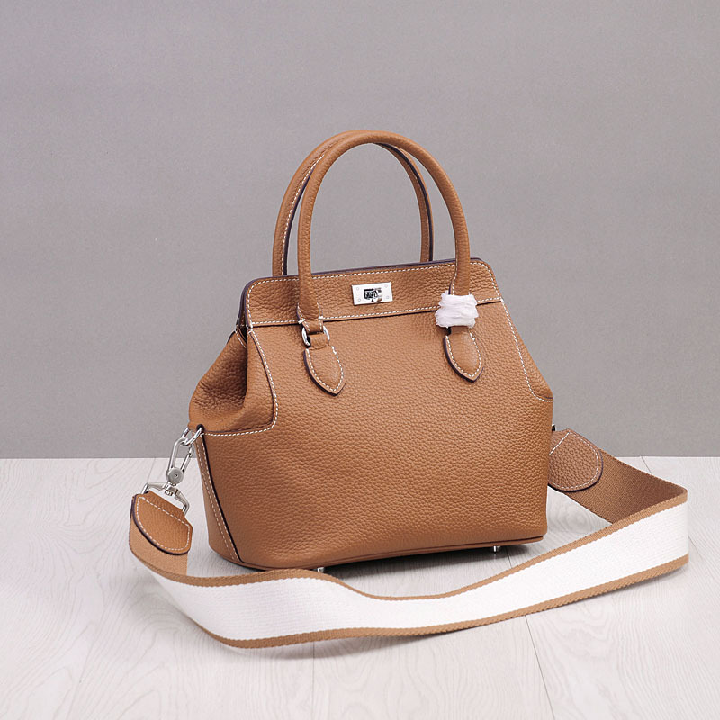 European and American leather milk box women's bag 2022 new fashion wing bag Europe and the United States all-match one-shoulder messenger handbag tide