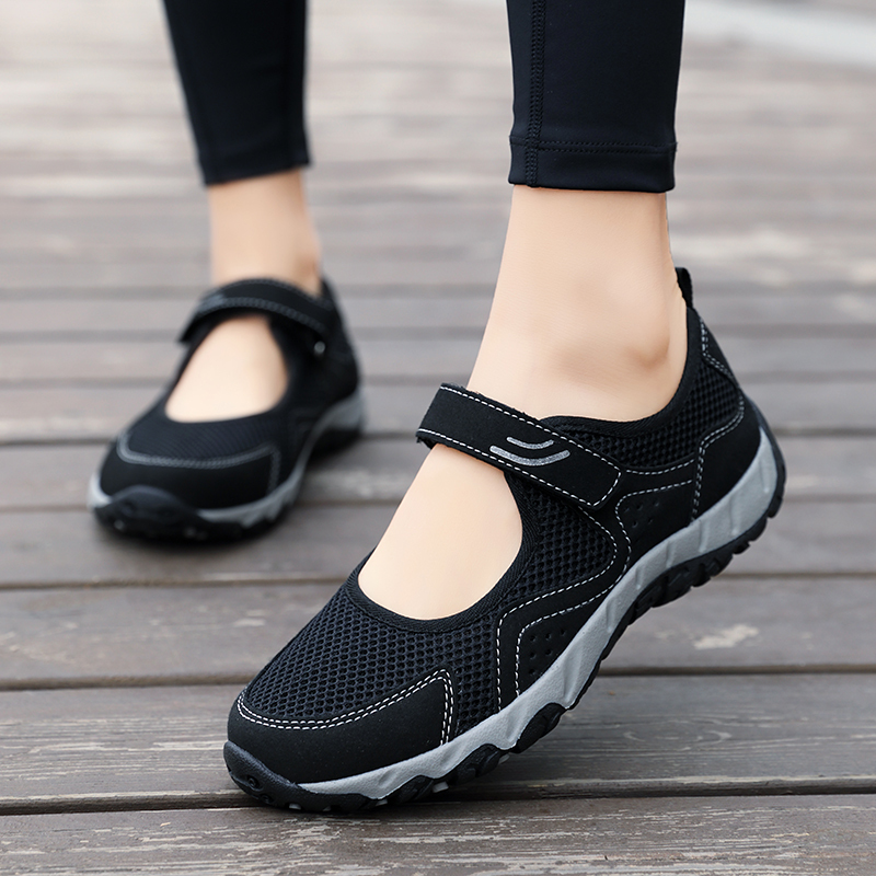 Summer Black Work Sandals for Women with Closed Toe, Soft Sole, Non-Slip, Mom Sneakers, Large Size, Breathable Square Dance Shoes