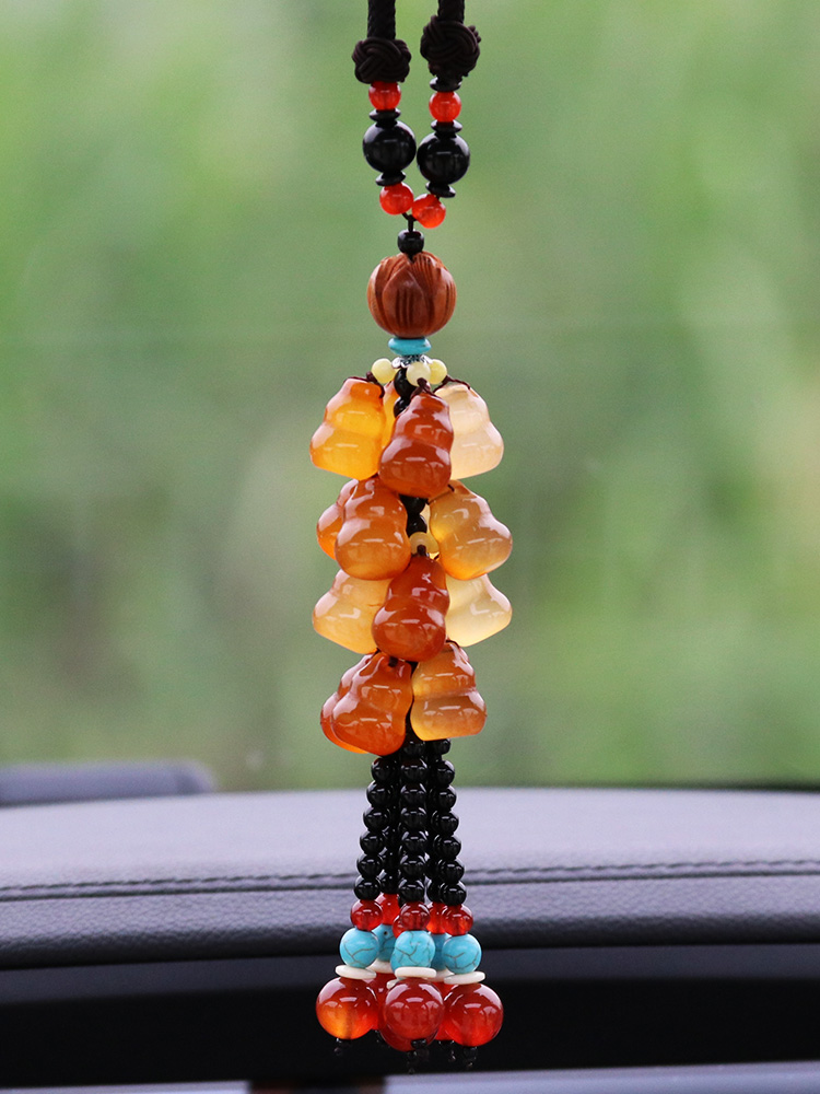 Car pendant Chalcedony pendant Car pendant Male car jade Car pendant Female safety buckle Safety charm High-grade creative