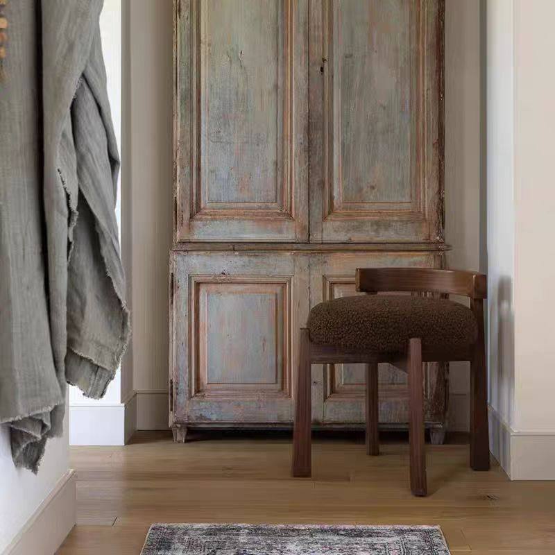 Retro Style Lamb Velvet Makeup Chair Round Stool Designer Dressing Table Chair Home Medium Solid Wood Island Bar Dining Chair