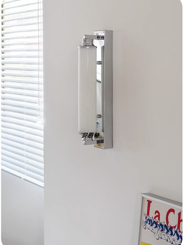 Vintage Bauhaus Stainless Steel Glass Strip Wall Lamp Modern Minimalist Bathroom Picture Frame Light Bathroom Mirror Front Light
