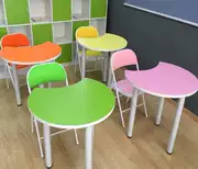 Mới đào tạo học sinh bàn ghế màu sắc nội thất trường học lớp khắc phục kết hợp cánh hoa hình lưỡi liềm nghệ thuật của trẻ em - Nội thất giảng dạy tại trường