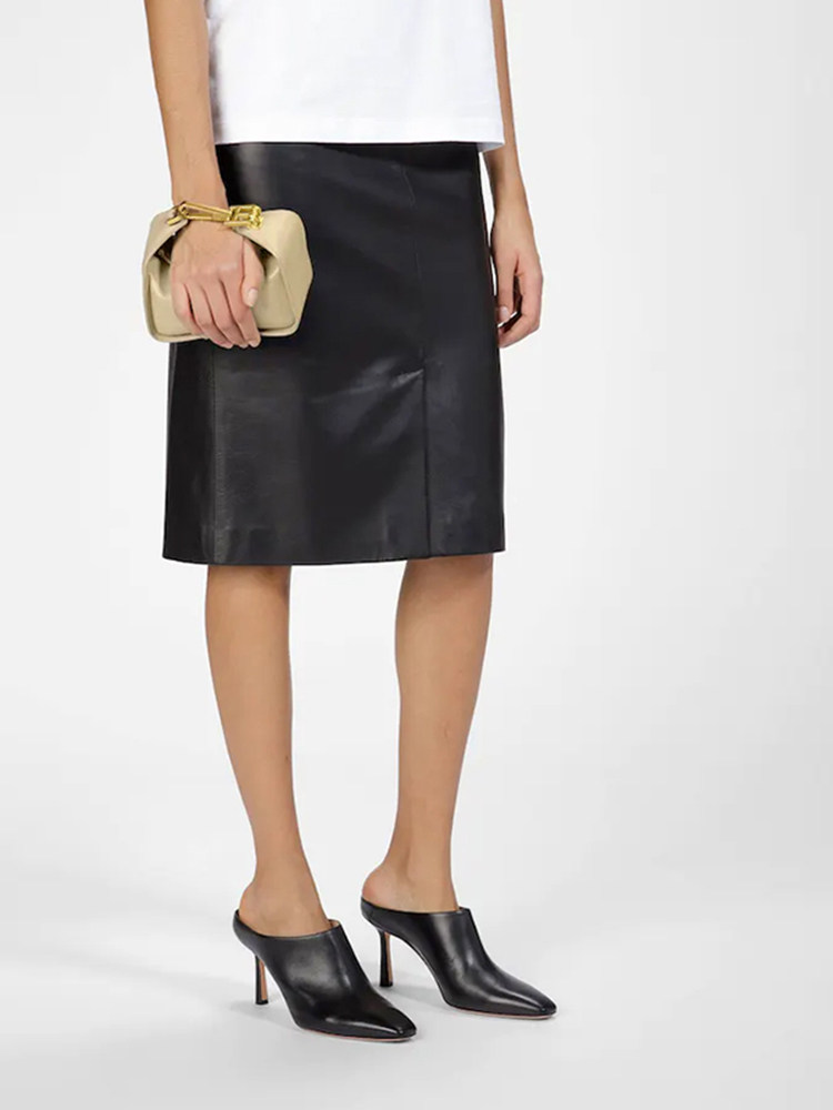 Bally Bally Women's Leather Handbag Shoulder Bag Crossbody Bag Clutch B Hook XS