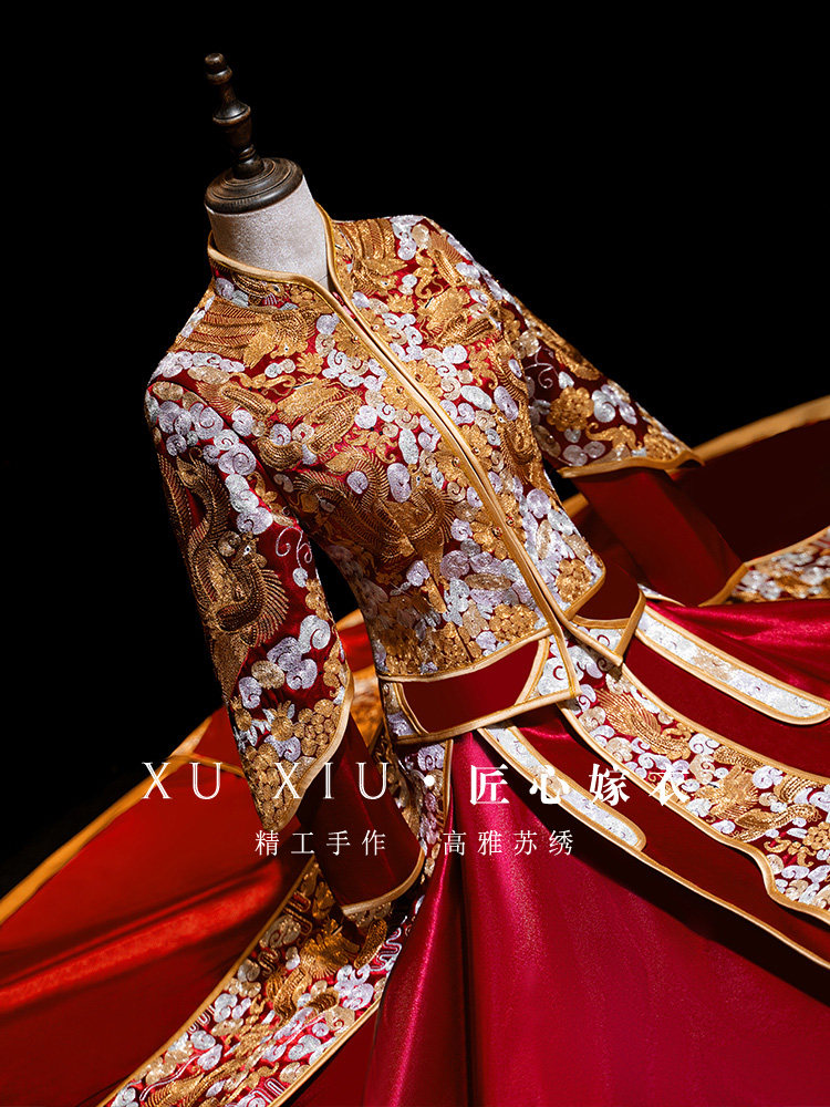 Heavy industry Xiuhe clothing bride 2022 new wedding small dragon and phoenix gown Chinese style dress toast clothing wedding dress