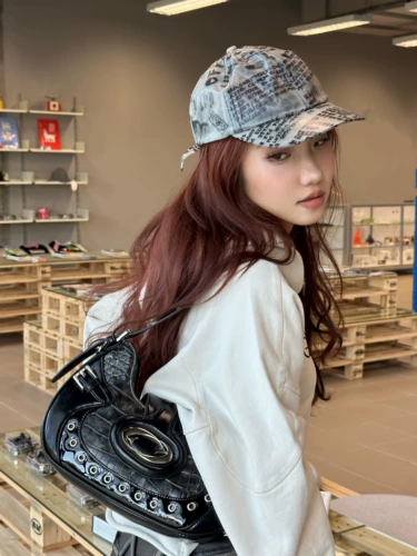 Оригинальная черная сумка на одно плечо, сумка подмышку, крокодиловый принт