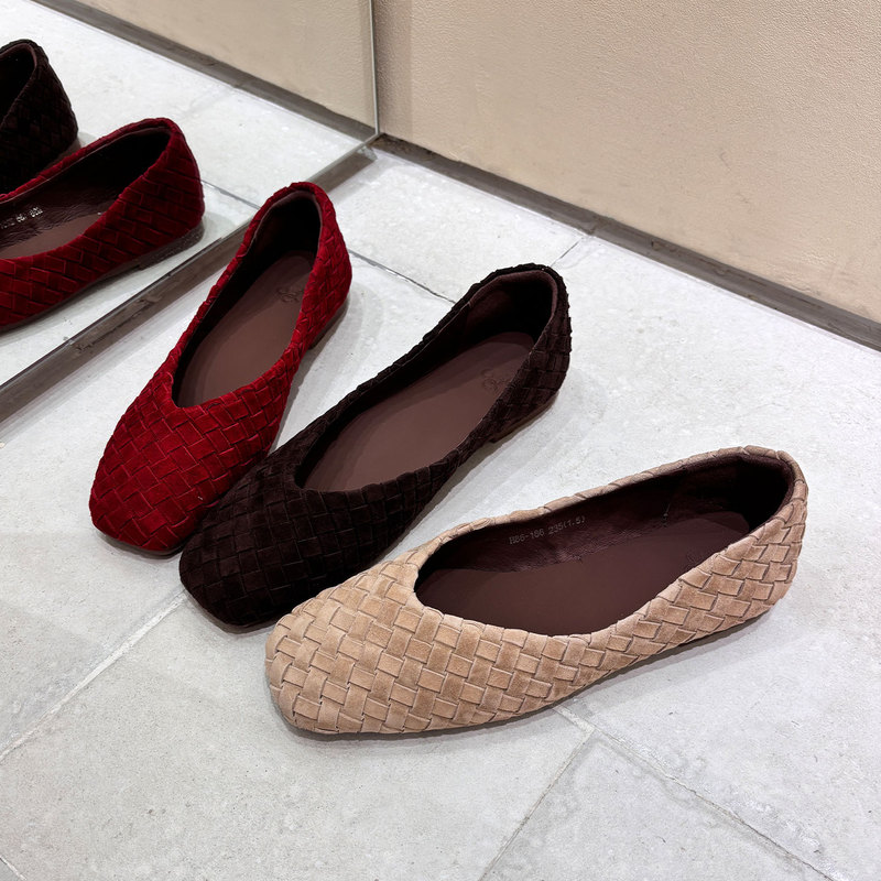 Genuine Leather Red Woven Soft-Soled French-Style Women's Shoes 2025 New Flat Shoes Shallow Slip-On Diamond-Pattern Granny Shoes