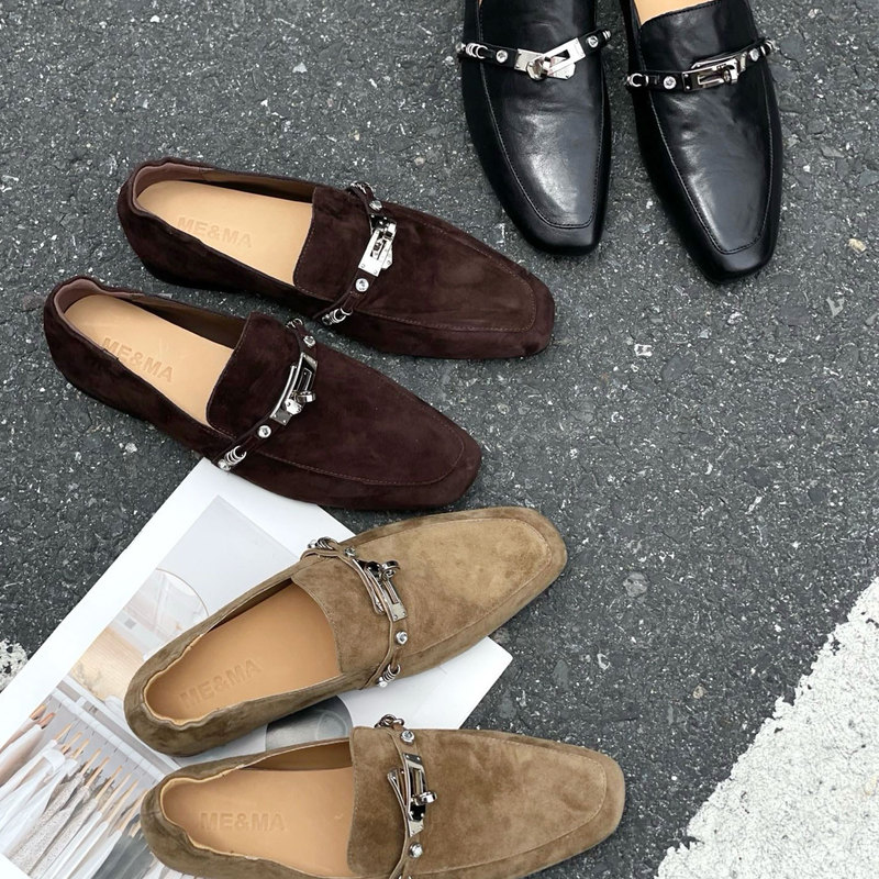 Genuine Leather Slip-On British Style Loafers for Women 2026 New Model with Metal Buckle European Version Lazy Moccasins Suede Flats