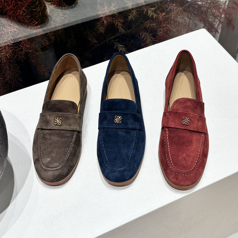 First-Layer Sheepskin Slip-On Soft-Soled Comfortable Loafers for Women 2026 New Style Lazy Commuter Flat Genuine Leather Moccasins