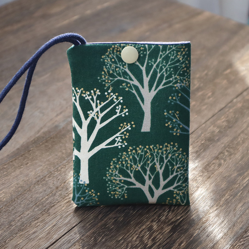 Portable vertical-style card bag handmade hanging rope buckle cutting sleeve bus Carmen Forbidden Card Import Printed Fabric