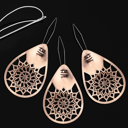 Бытовой нитевдеватель, полый резной нитевдеватель, помогает пожилым людям с заправкой в ​​иглу, игольный инструмент для ручного шитья одежды