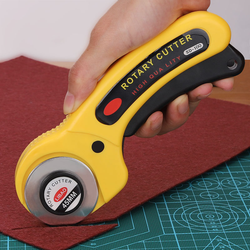 Hob wheel knife cutting knife handheld hand push circular hob hand-paneled art cutting paper cutting cloth cutting cloth cutting knife