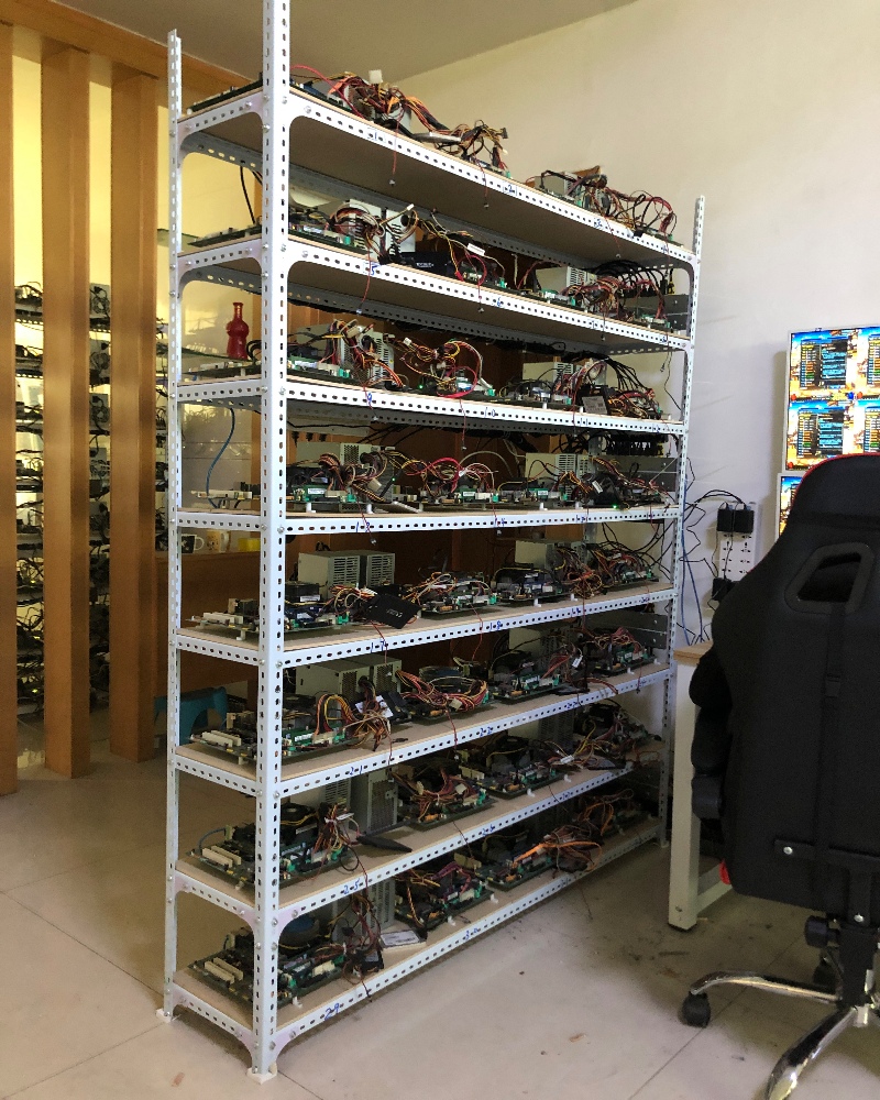 Gaming Studio Nude Muscle Host Shell Computer Motherboard Rack Open Rack Angle Steel Shelf Dnf to move brick Host rack