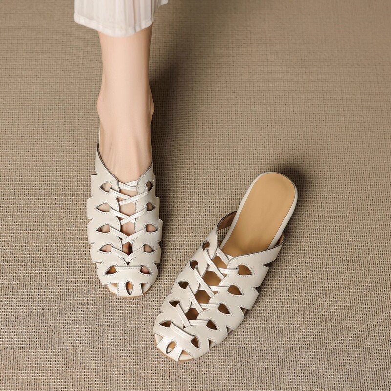 Brand Special Offer Hollow-Out Closed-Toe Half Slippers for Women 2026 Summer New Style Mules for Outdoor Wear Slip-On Casual Sandals