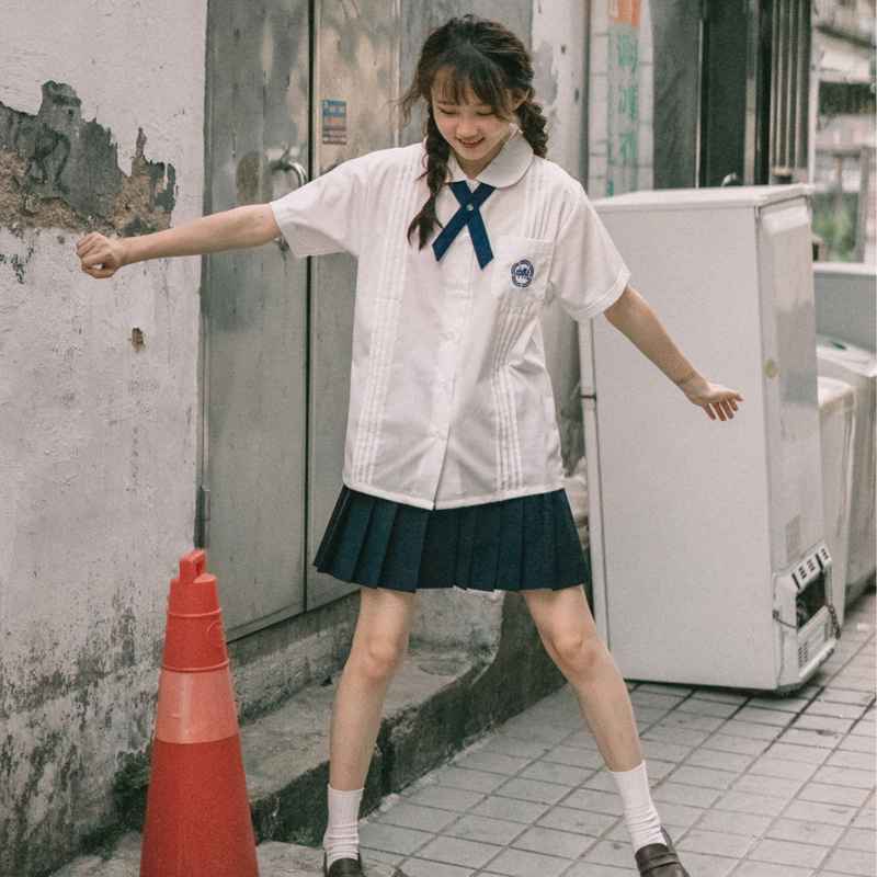 High School Uniform Jk Uniform Accordion Pleated Short-Sleeved White Shirt Sports Day College Style Suit Class Uniform Women's Graduation Uniform