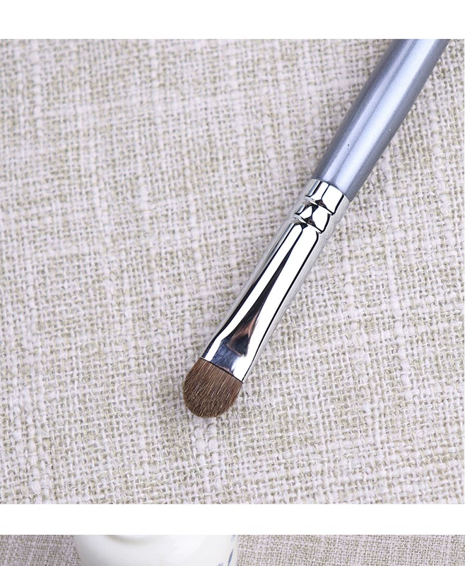 Piano System Jingu Series Makeup Brush 496 Fine Eye Shadow Brush Eye Tail Brush Lower Eye Shadow Brush Công cụ trang điểm - Các công cụ làm đẹp khác