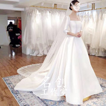 One-shouldered light wedding dress 2019 new bride wedding dress satin simple tail long-sleeved thin retro French