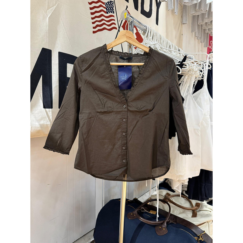 Bm New Style Loose Brown Ruffled Shirt, Same Style as Doudou, Seven-Quarter Sleeves, Versatile and Breathable Top for Women in Summer Bm New Style Loose Brown Ruffled Shirt, Same Style as Doudou, Seven-Quarter Sleeves, Versatile and Breathable Top for Women in Summer