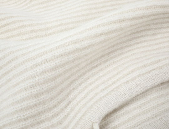 High-End Export White Velvet Autumn and Winter Thickened Solid Color Cashmere Hat for Women with Integrated Neck Warmer, Winter Thermal Neck Cover