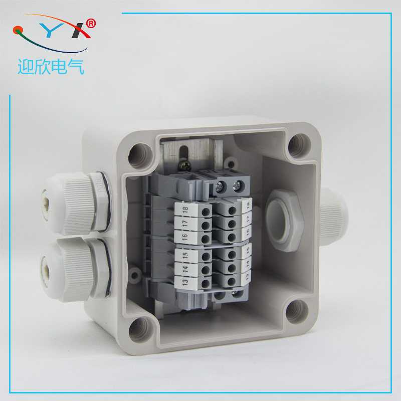 One-in-two-out waterproof wiring terminal box outdoor waterproof control box monitoring anti-tank distribution outer box plastic