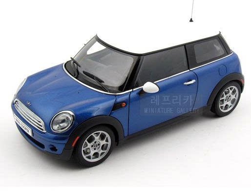 Alto 1:18 AutoArt Mini Cuban blue 2006 car model
