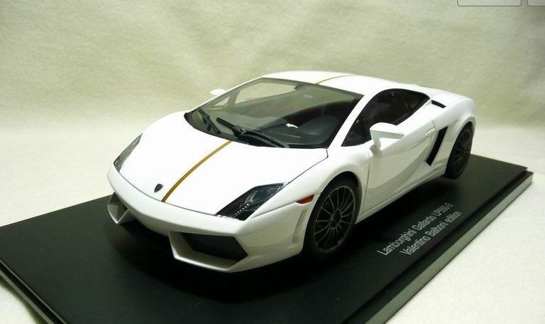 Autoart Alto 1:18 Lamborghini Gallardo GALLARDO LP550-2 white car model