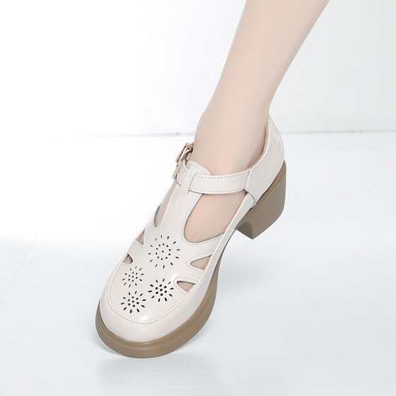 夏季真皮女士凉鞋女新款乐福鞋软底皮鞋镂空漆皮大码女鞋41女款不