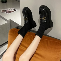 Черная пряжка